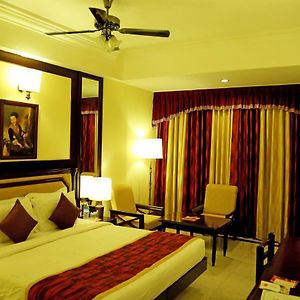 Executive Deluxe King Room